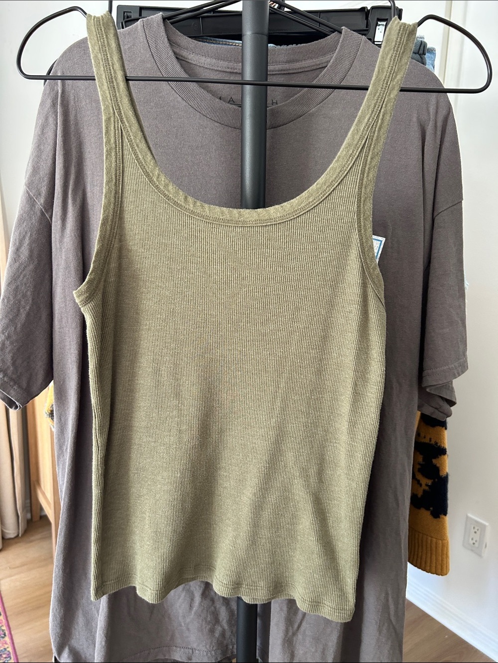 American Eagle Distressed Tank. Size medium. PTP 14”. Green
